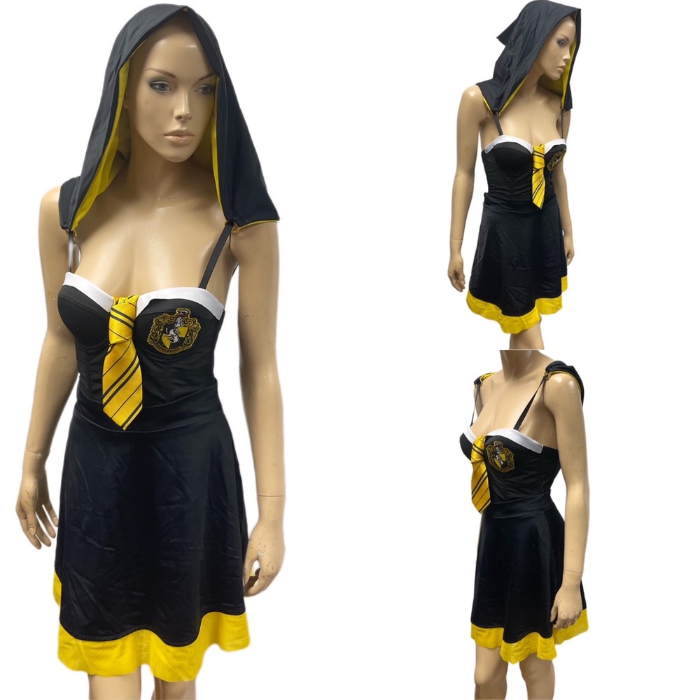 Hufflepuff Harry Potter bustier and skirt cosplay costume with hood